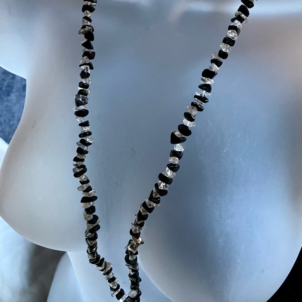 30” Vintage Black Onyx & Quartz Nugget Necklace w/ Silver Tulip Clasp